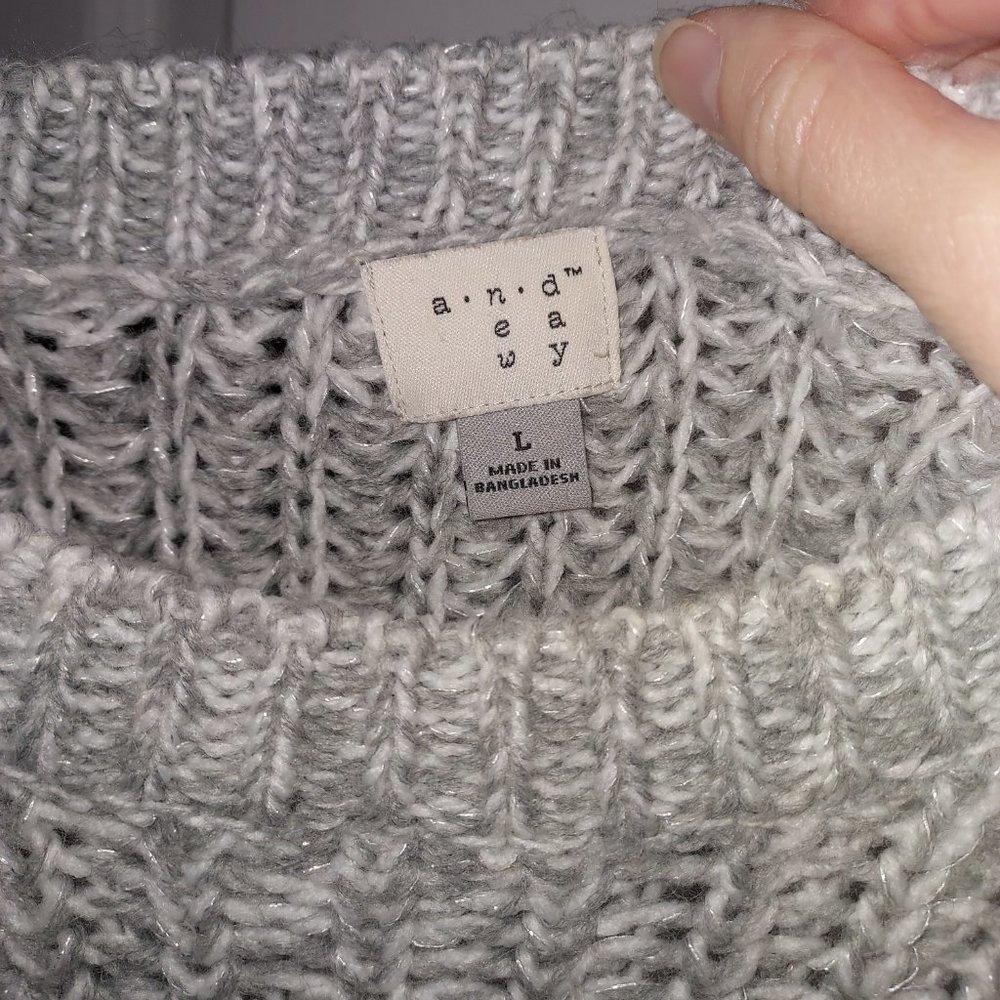 Sweater - Picture 3 of 3